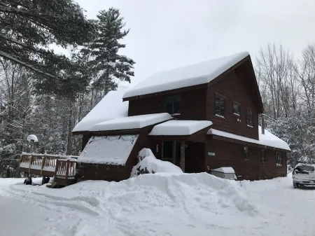 Great Adirondacks  retreat with five bedroomsHot tub,pool table.large open space