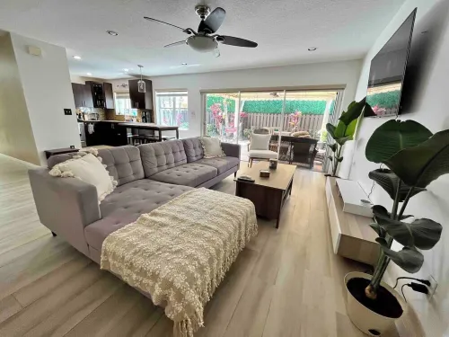 Cozy Oasis Pool Home-1 Min from Baptist Hospital Hotels in The Hammocks