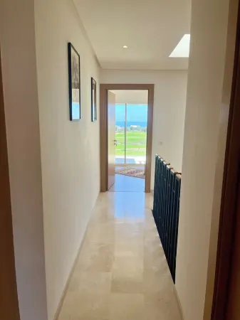 Cozy 2-bedroom apartment Thagazout Bay with WiFi, AC, Sea&Golf View Отели рядом с достопримечательностью «Taghazout Beach»
