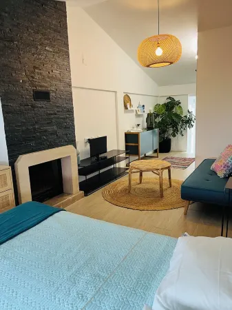 T0 p/ Férias Totalmente Renovado na Nazaré Отели в г. Назаре