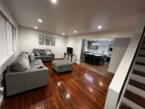 Spacious 3 Bedroom Home in Ewing, NJ – Modern Comfort in a Prime Location 尤英酒店