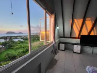 Balisier Apt 5 - Spacious upscale 2-bedroom apartment with breathtaking views.