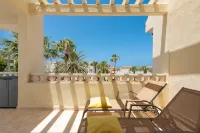 Family-friendly apartment 4 people. near sea and pool