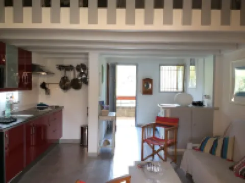 air-conditioned apartment with sea-view terrace