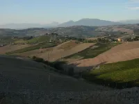 Tranquil location close to sea and mountains