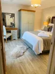 Homely luxury cottage 2