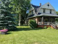 JJ’s small town country retreat
