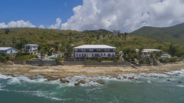Oceanfront.  Saltwater Pool. Walk to Cane Bay Beach & Restaurants.