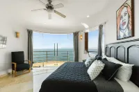 Private Infinity Pool Villa, Amazing Ocean Views, Sunsets, Palapa Bar & More!