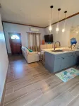 Cozy one bedroom studio Hotels in Island Harbour
