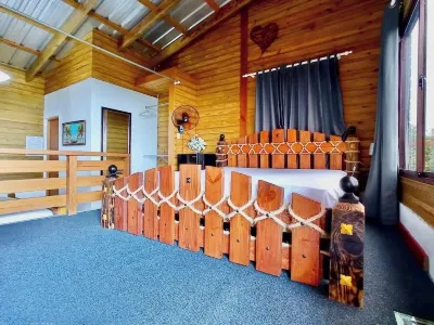 Villa Leon Hotels in 