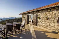 Lovely private villa set in the peaceful retreat of Sögüt - Picture Perfect!!