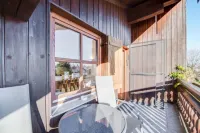 Alpenblick, apartment with terrace and balcony Hotels in Eggstätt