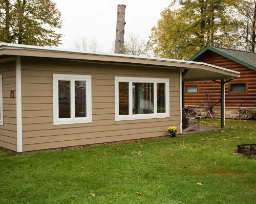 Lakefront Family Cabin with Pontoon Rental Available Hotels in Lenroot