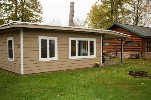 Lakefront Family Cabin with Pontoon Rental Available