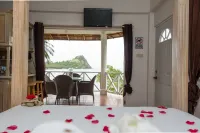 Beautiful Apartment on a Quiet Beach