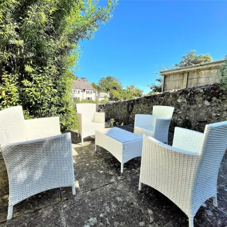 Sunbeam Cottage nestling in the heart of Branscombe village with a parking space