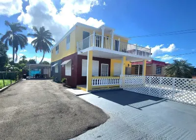 Family villa 1 w/WIFI & parking, 5 min away to the beach Hotels near DR-4339-PR Vega Baja. Branch 2