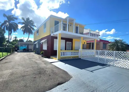 Family villa 1 w/WIFI & parking, 5 min away to the beach
