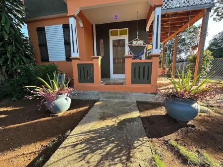 Authentic Puertorrican Home with Full AC -Fast Wifi - Smart TV Near Beach