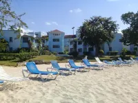 Point Studio 156 by  the beach
