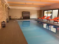 酒店SPA Piscine le Petit Castel - 泳池