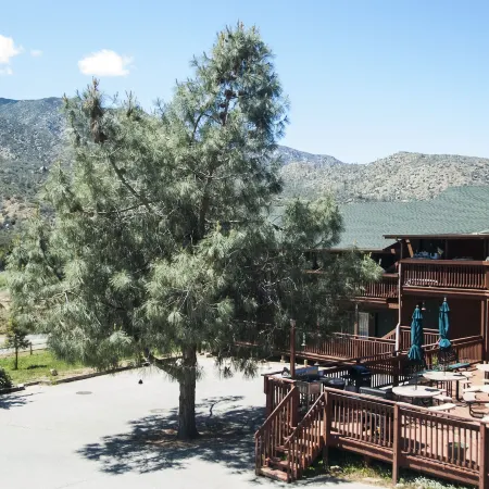 Corral Creek Lodge