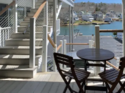 Harborage Inn on the Oceanfront Hotels in Lincoln County