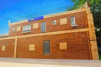 Fabhotel Vasant Villa Hotels in Vasant Kunj