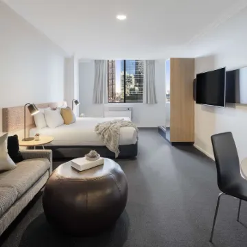 Oaks Perth Hotel Hotels near The Art Gallery of Western Australia | AGWA