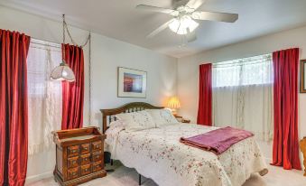 Walk to Downtown Page Hideaway with Patio