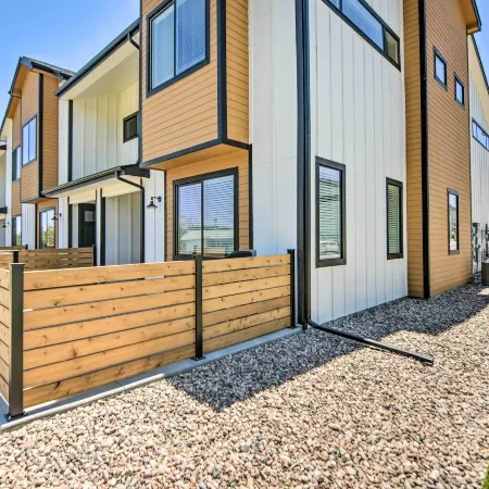 Gorgeous Greeley Getaway - Close to Parks!
