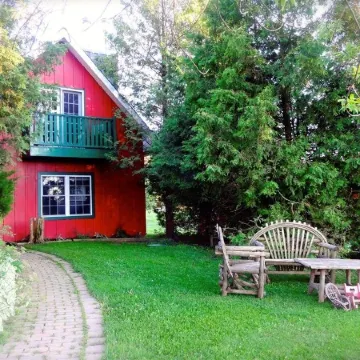 Pretty River Valley Country Inn