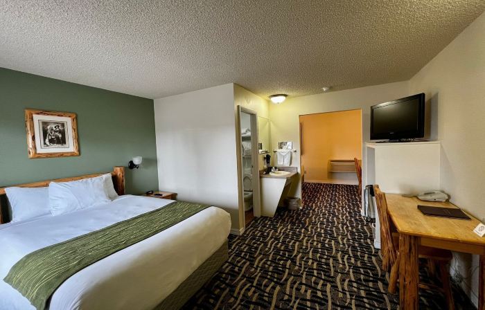 Cody Legacy Inn & Suites