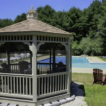 Kennebunk Gallery Motel and Cottages