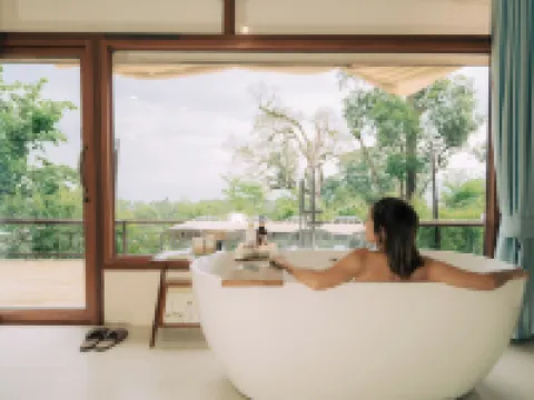 บ้านเหนือเมฆ โรงแรมในอำเภอ แม่แตง