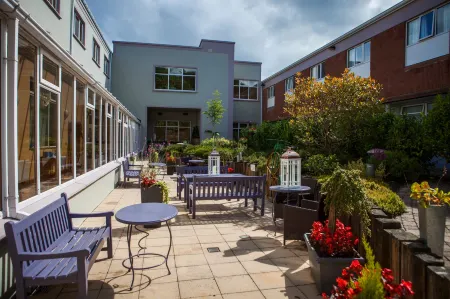 Four Seasons Hotel & Leisure Club Отели в г. Мунисипал Дистрикт оф Монахан