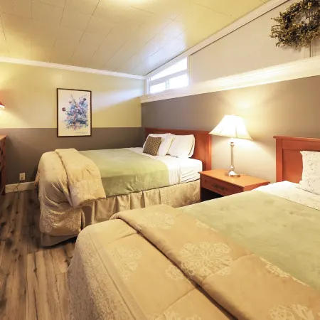 Beachwood Condos & Resort