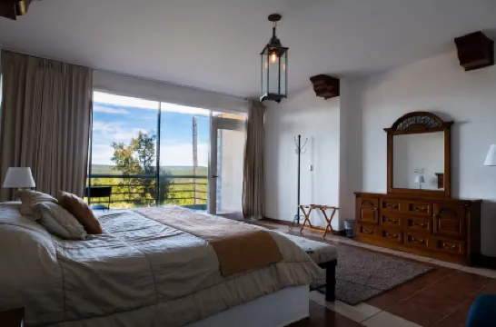 莫利尼洛斯山度假村