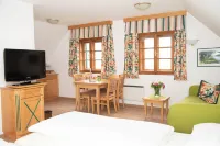 Hotel Garni Weinberghof & Weingut Lagler - 4-Star