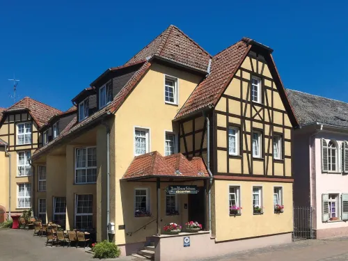 Zum Neuen Schwan Hotel a Walluf
