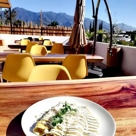 Santa Cecilia Hotel
