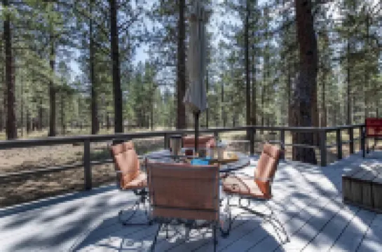 12號石英山 2臥室的家由RedAwning提供