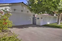 Sun Deck, Hot Tub! Lakefront Tempe House