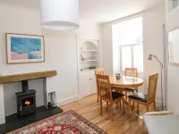 6 Kirkstyle Hotels in Biggar