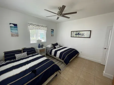 Bimini ocean view condo