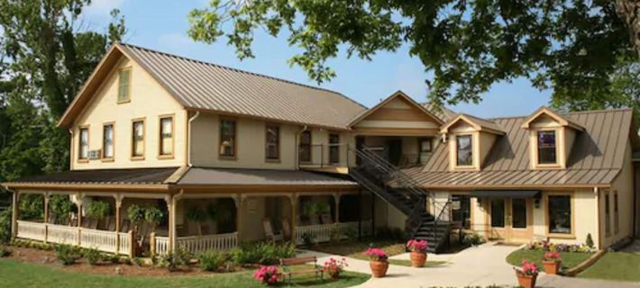 The Smith House Hotels in Lumpkin County
