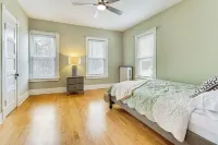 Ski, Hike & Fish: Modern Rutland Home Hotel in zona Rutland Free Library