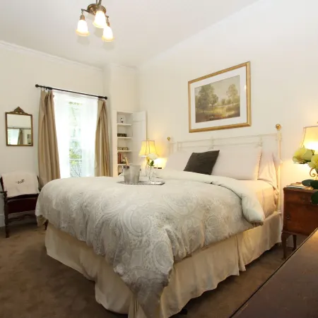 Olallieberry Inn Bed and Breakfast