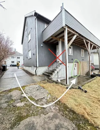 In the Center of Bodo, Near the Airport and the Port to the Lofoten Islands, There is Free Coffee Отели рядом с достопримечательностью «Bodo Domkirke»